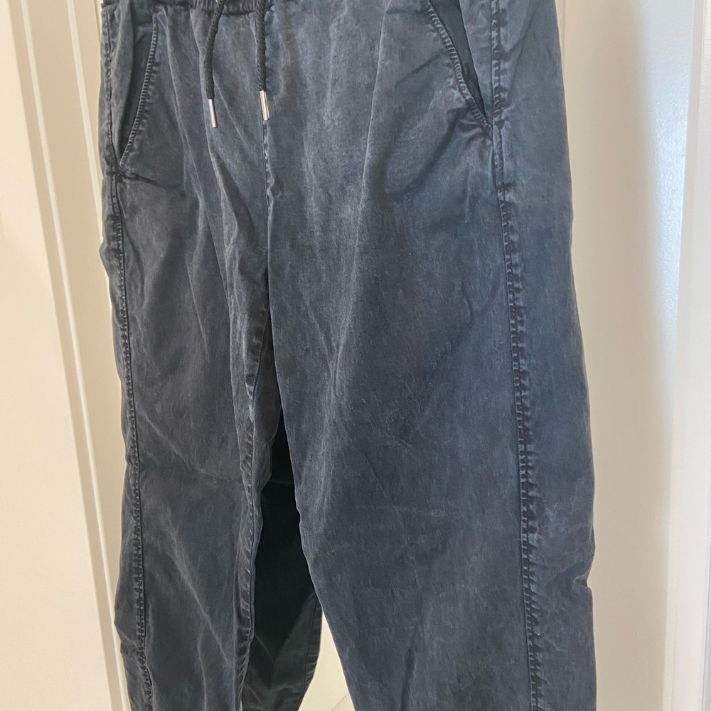 FADED JOGGERS
